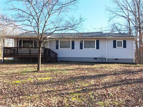 367 Dishmon Loop, Eden, NC 27288 photo 2