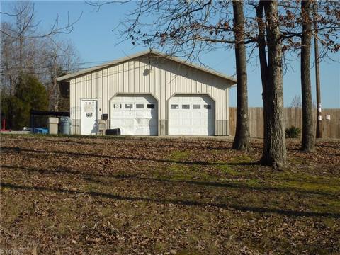 5434 Tom Hill Rd, Trinity, NC 27370 photo 2