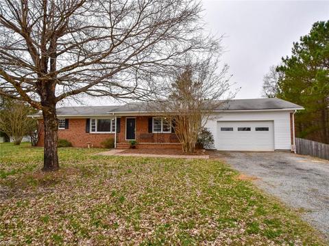 6118 Welborn Rd, Trinity, NC 27370 photo 2