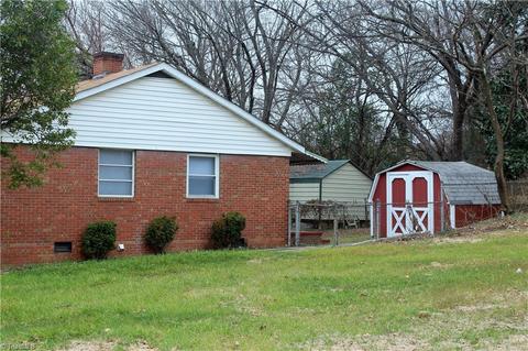 709 Commerce Ave, High Point, NC 27260 photo 3