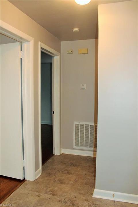 709 Commerce Ave, High Point, NC 27260 photo 12