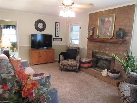 528 Mountainbrook Dr, King, NC 27021 photo 10