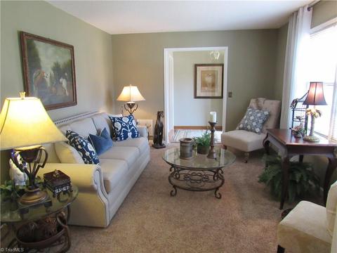 528 Mountainbrook Dr, King, NC 27021 photo 8
