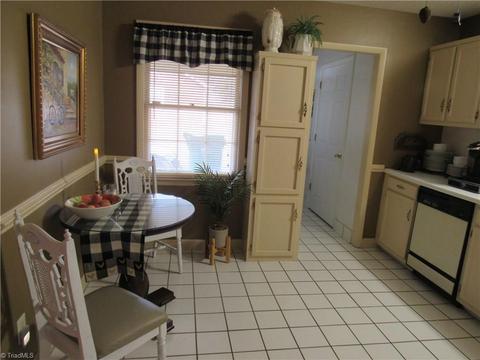 528 Mountainbrook Dr, King, NC 27021 photo 16