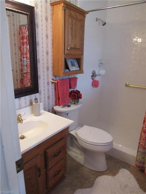 528 Mountainbrook Dr, King, NC 27021 photo 22