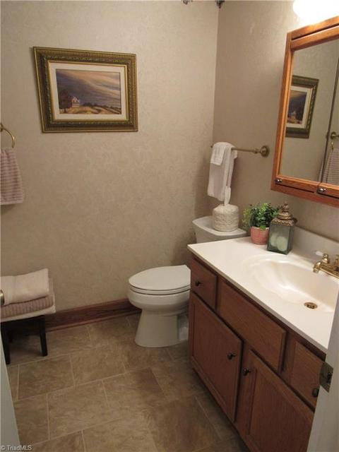 528 Mountainbrook Dr, King, NC 27021 photo 18