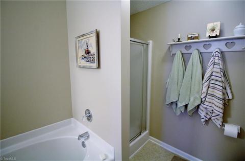 3937 Cobblestone Bend Dr, High Point, NC 27265 photo 11
