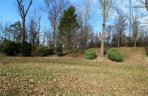 3937 Cobblestone Bend Dr, High Point, NC 27265 photo 17