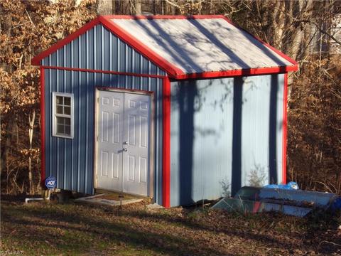 4806 Cashatt Rd, Trinity, NC 27370 photo 7