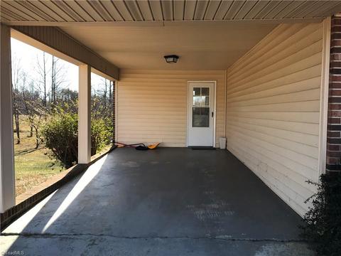 180 Devotion Rd, Thurmond, NC 28683 photo 6