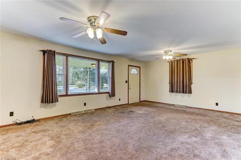 337 Pelham Loop Rd, Pelham, NC 27311 photo 10