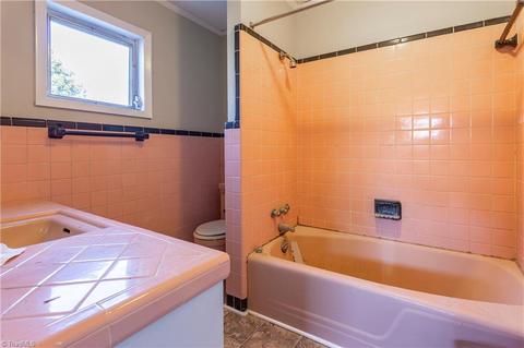 601 E Lexington Ave, High Point, NC 27262 photo 11