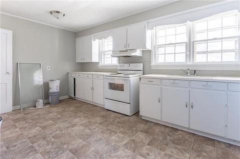 601 E Lexington Ave, High Point, NC 27262 photo 7