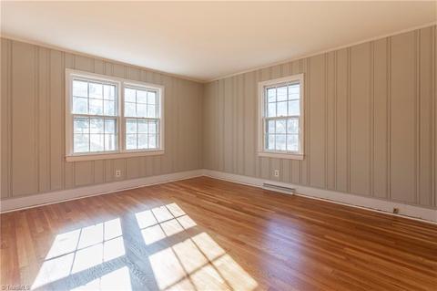 601 E Lexington Ave, High Point, NC 27262 photo 5
