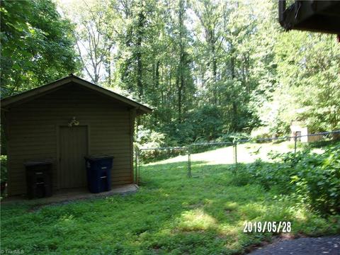 3235 High Cliffs Rd, Pfafftown, NC 27040 photo 3