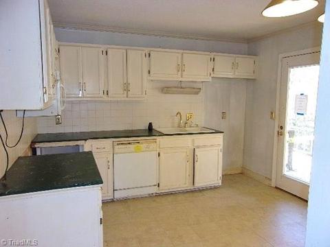 3235 High Cliffs Rd, Pfafftown, NC 27040 photo 13