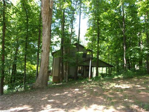 3235 High Cliffs Rd, Pfafftown, NC 27040 photo 1