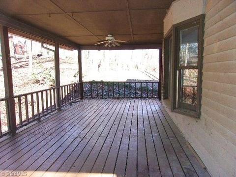 3235 High Cliffs Rd, Pfafftown, NC 27040 photo 6