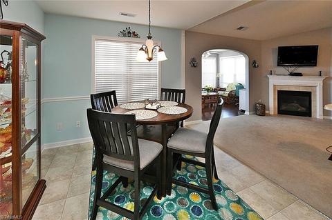 656 Chas Ct, High Point, NC 27265 photo 8