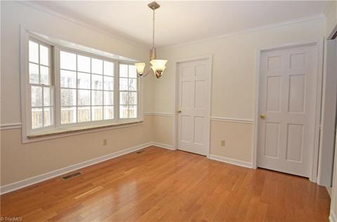 7008 Ashburn Cir, Clemmons, NC 27012 photo 5