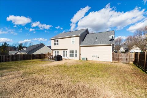 3808 Eagles View Ct, High Point, NC 27265 photo 28