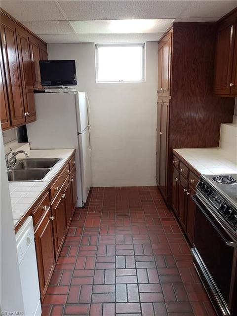 1034 County Line Rd, Harmony, NC 28634 photo 7