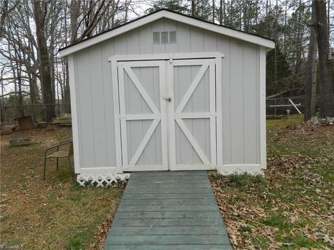 4411 Hunters Run, Trinity, NC 27370 photo 18