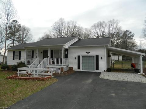 4411 Hunters Run, Trinity, NC 27370 photo 2