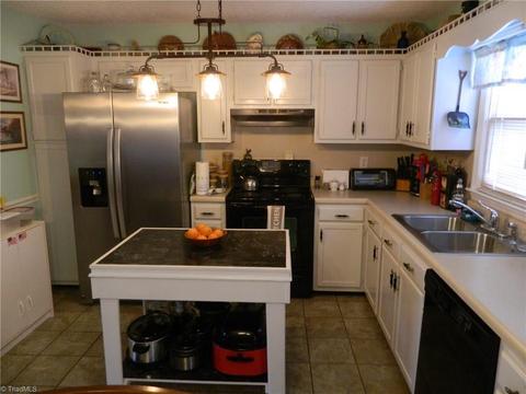 4411 Hunters Run, Trinity, NC 27370 photo 4