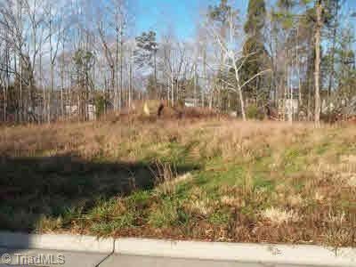 2677 Dandelion Dr, High Point, NC 27265 photo 1