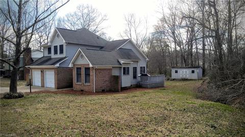 4135 Kynwood Dr, Trinity, NC 27370 photo 1