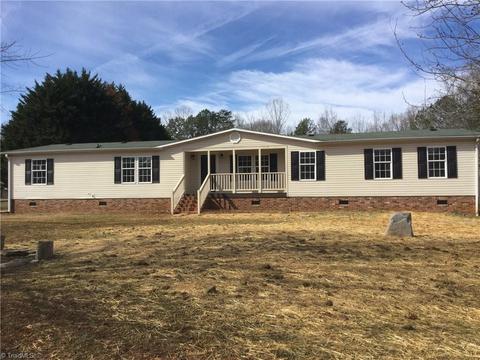 172 Butner Rd, Pinnacle, NC 27043 photo 1