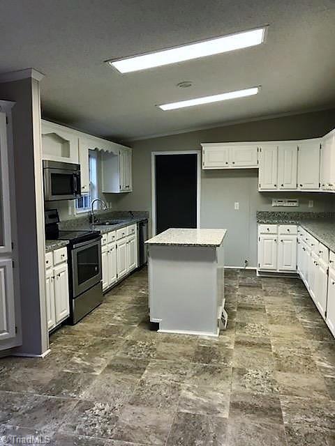 172 Butner Rd, Pinnacle, NC 27043 photo 3
