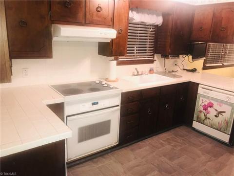 2194 Todd Dr, Trinity, NC 27370 photo 9