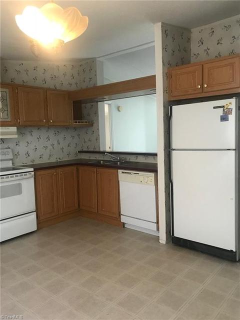 6802 Wright Rd, Thomasville, NC 27360 photo 5