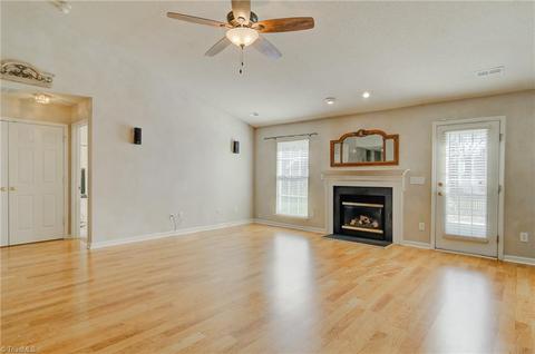 3978 Sorrell Ct, High Point, NC 27265 photo 3