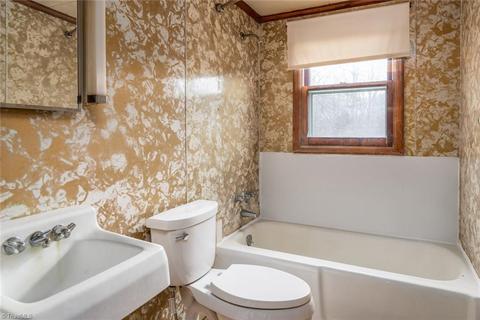 7754 Eversfield Rd, Summerfield, NC 27358 photo 12