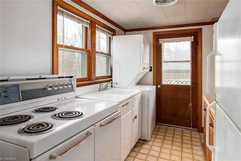 7754 Eversfield Rd, Summerfield, NC 27358 photo 9