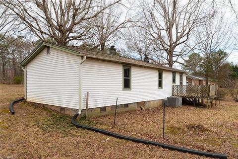 7754 Eversfield Rd, Summerfield, NC 27358 photo 17