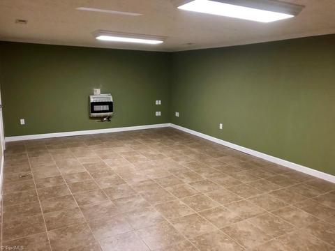 161 W Dodson Mill Rd, Pilot Mountain, NC 27041 photo 16