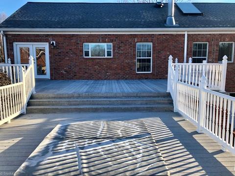 161 W Dodson Mill Rd, Pilot Mountain, NC 27041 photo 10