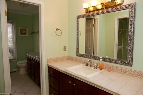 7507 Everson Rd, Summerfield, NC 27358 photo 8