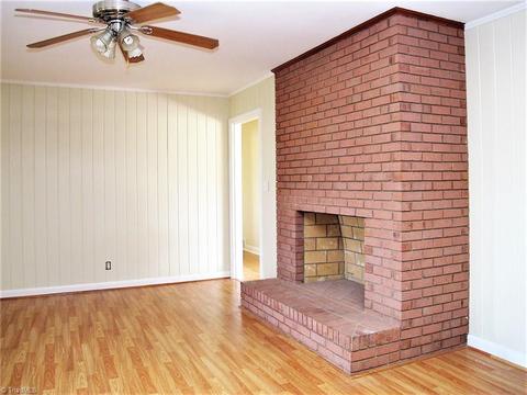 1026 Central Rd, Clemmons, NC 27012 photo 5