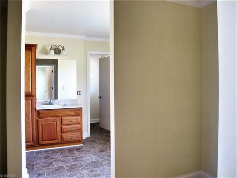 1026 Central Rd, Clemmons, NC 27012 photo 16