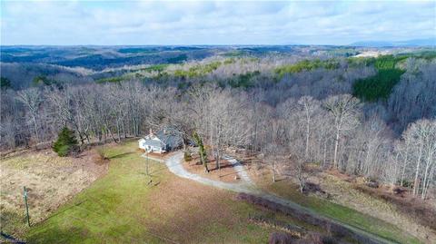 1258 Bolejack Rd, Germanton, NC 27019 photo 4