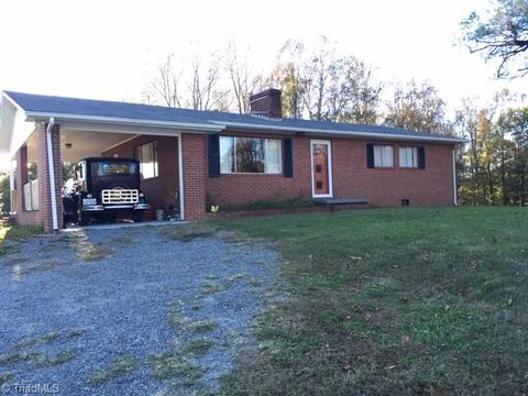 11985 Austin Traphill Rd, Traphill, NC 28685 photo 1