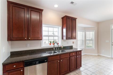 2407 Alderbrook Dr, High Point, NC 27265 photo 6