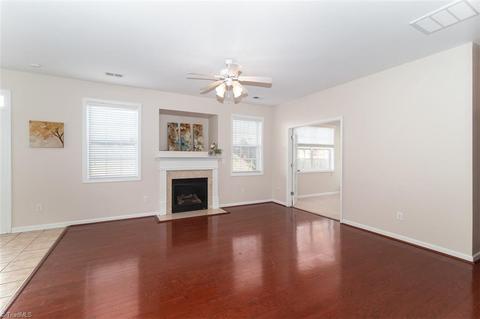 2407 Alderbrook Dr, High Point, NC 27265 photo 8