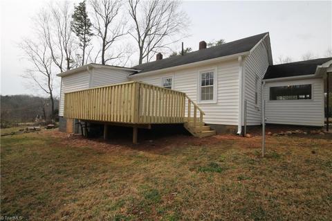 514 Brown Rd, King, NC 27021 photo 16