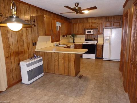 6262 Gallimore Town Rd, Trinity, NC 27370 photo 10